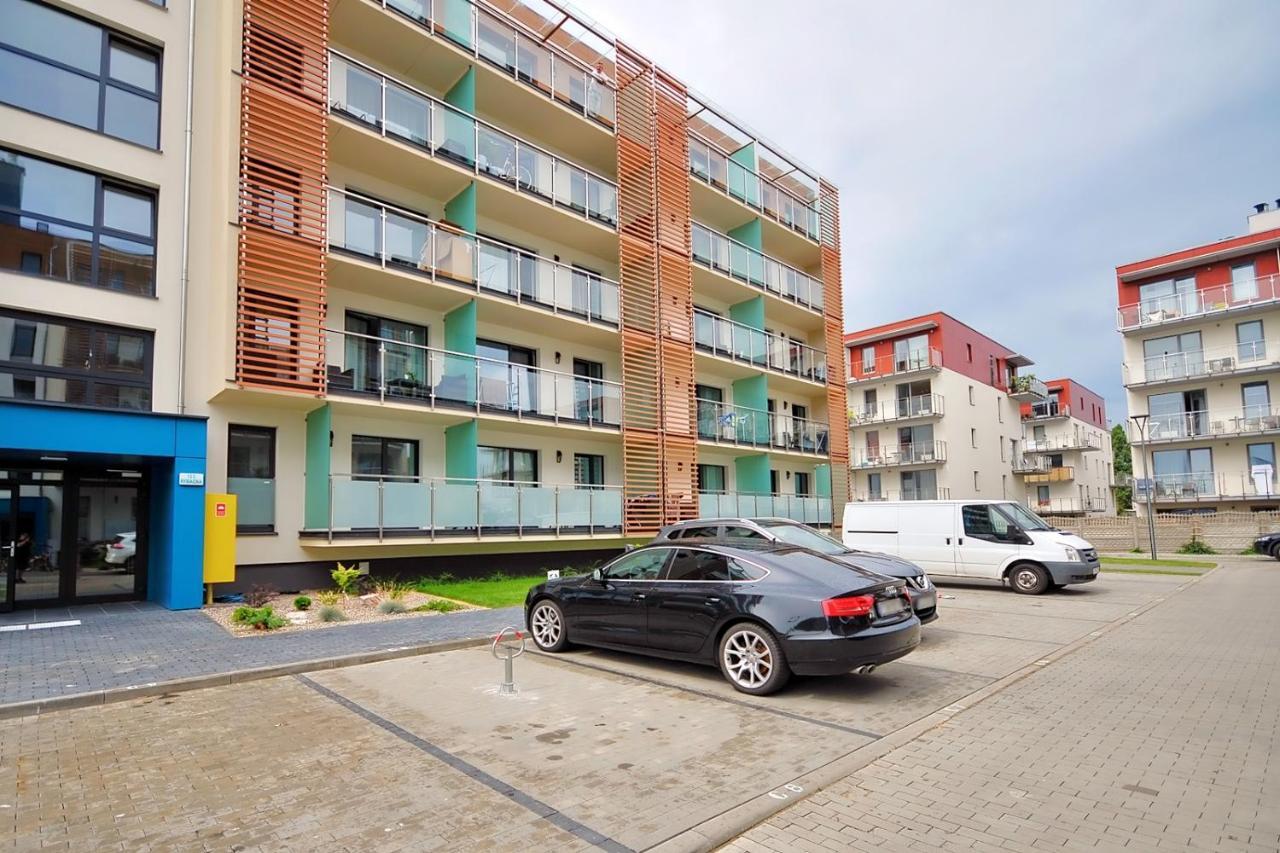 Apartament Andar Z Miejscem Parkingowym Kolobrzeg Bagian luar foto